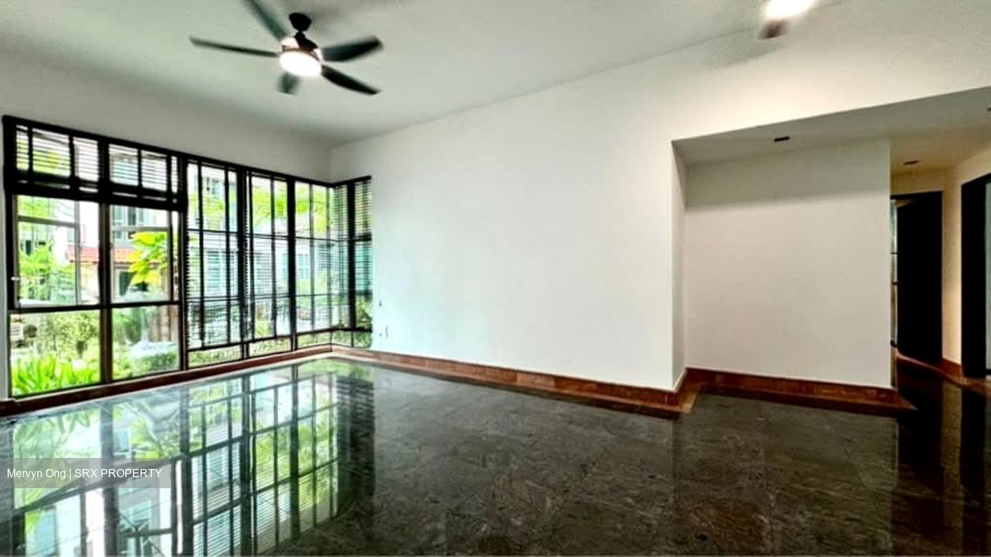 Landbay Condominium (D16), Condominium #566480321